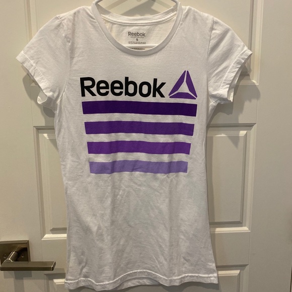 2/$18 Reebok Workout Shirt T-Shirt White and Purple Size S - Picture 1 of 3